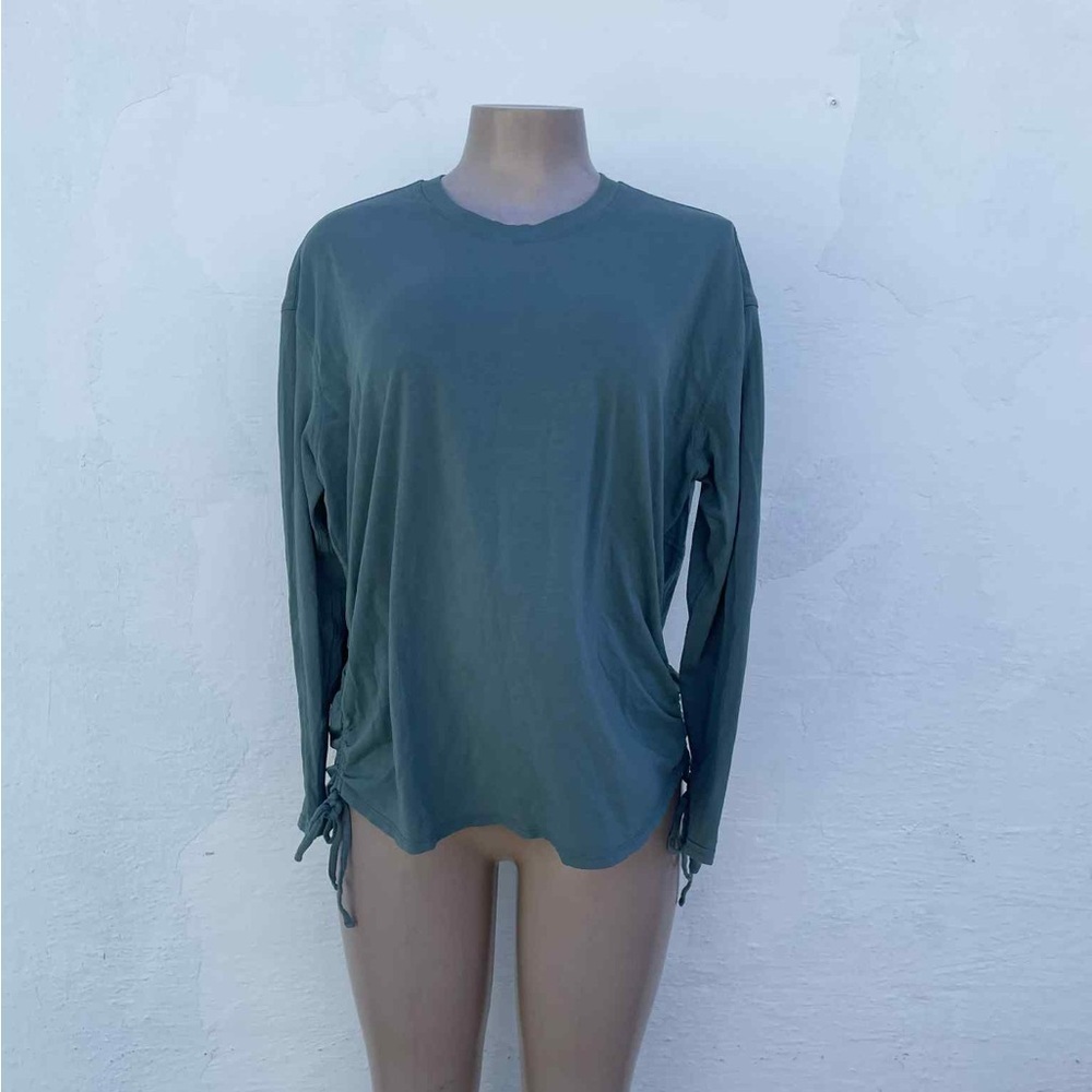 lululemon athletica Teal Long Sleeve Top - Picture 1 of 8